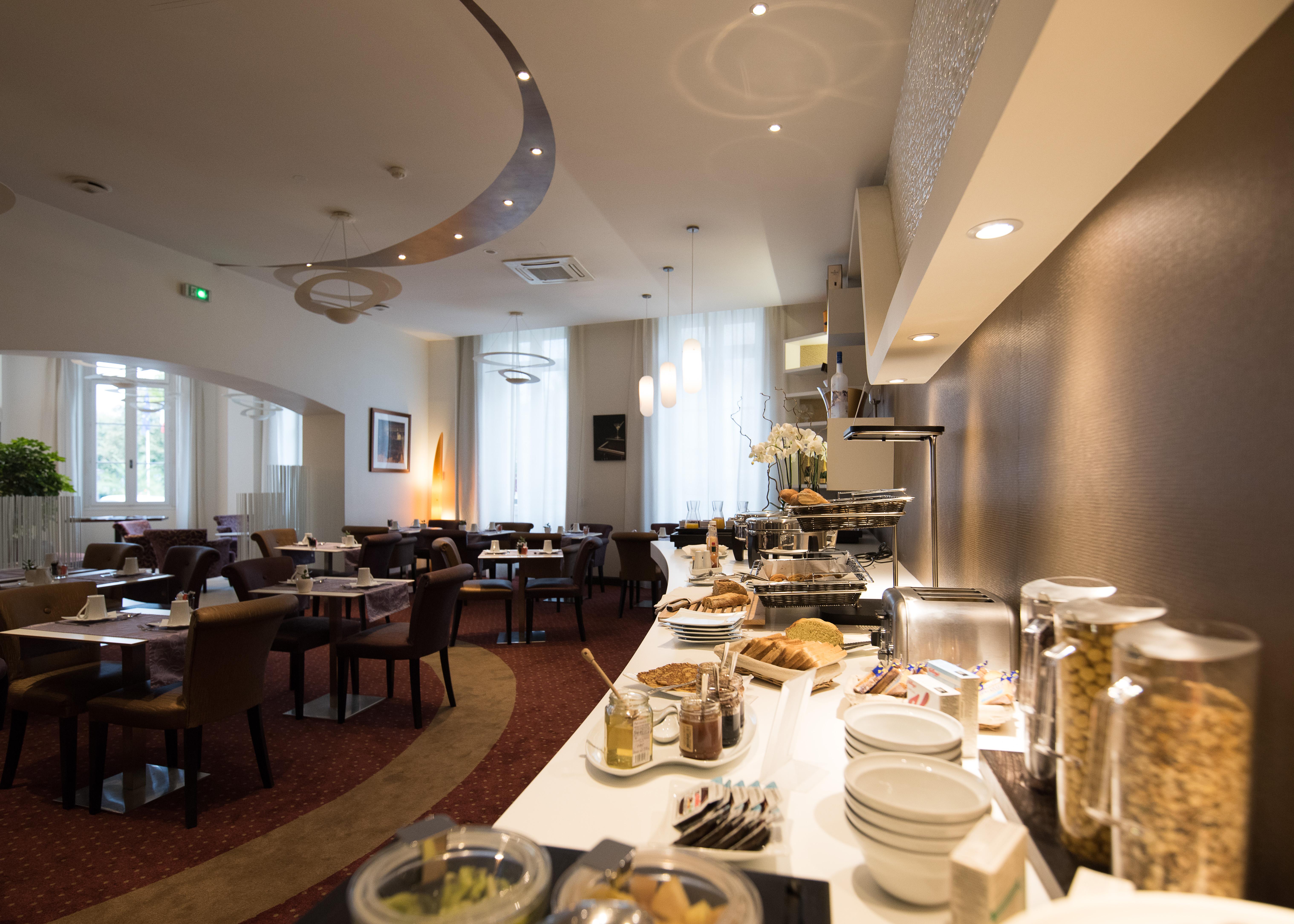 Hotel Francois Premier Cognac Centre Екстериор снимка