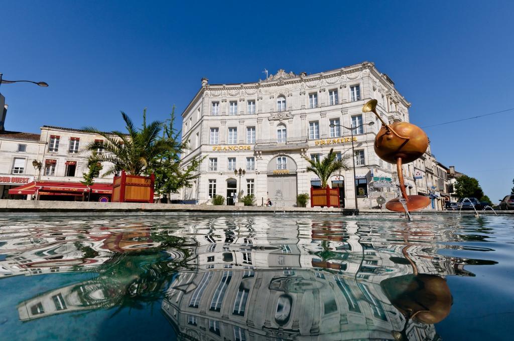 Hotel Francois Premier Cognac Centre Екстериор снимка