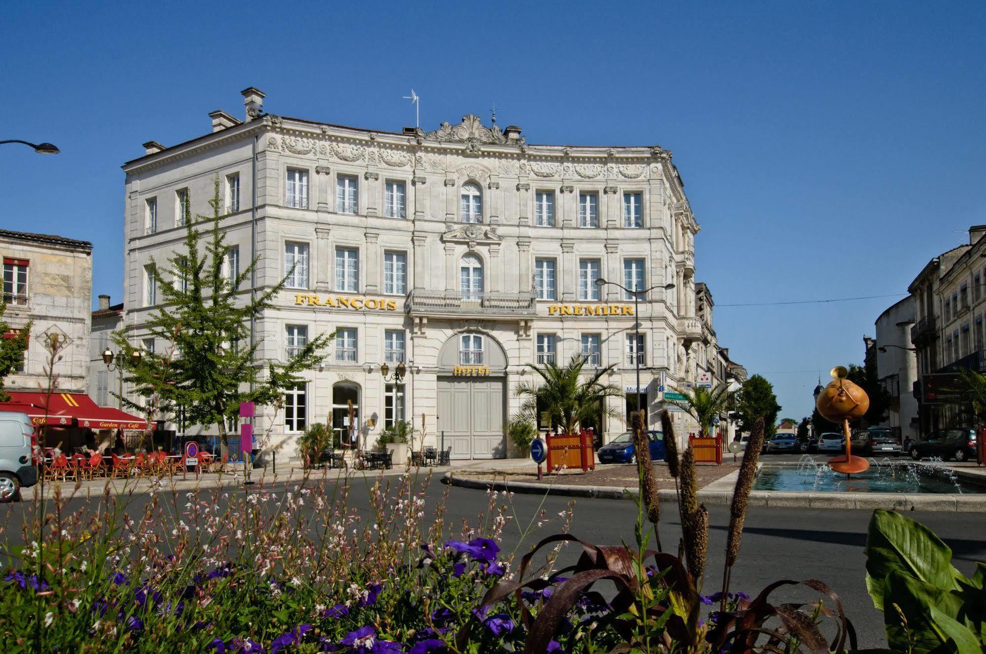 Hotel Francois Premier Cognac Centre Екстериор снимка
