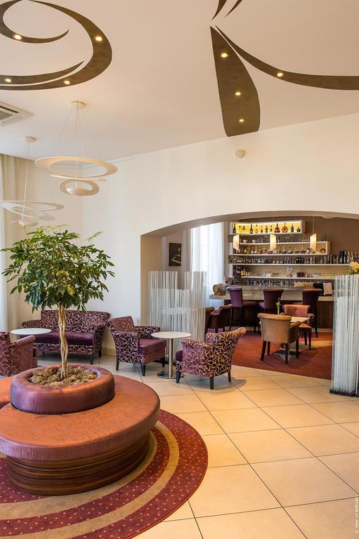 Hotel Francois Premier Cognac Centre Екстериор снимка