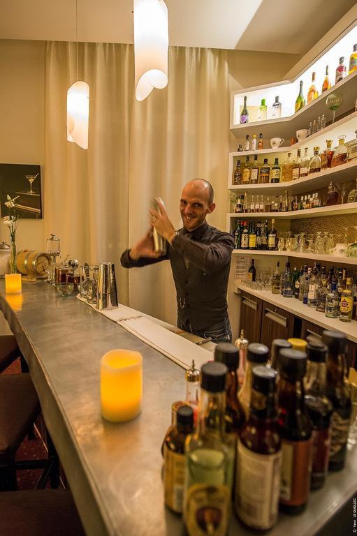 Hotel Francois Premier Cognac Centre Екстериор снимка